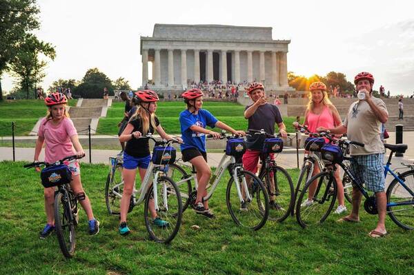 biking-when-traveling