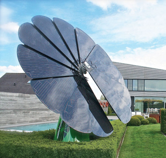 Sunflower Solar Power Station for Eco-Friendly Shopping